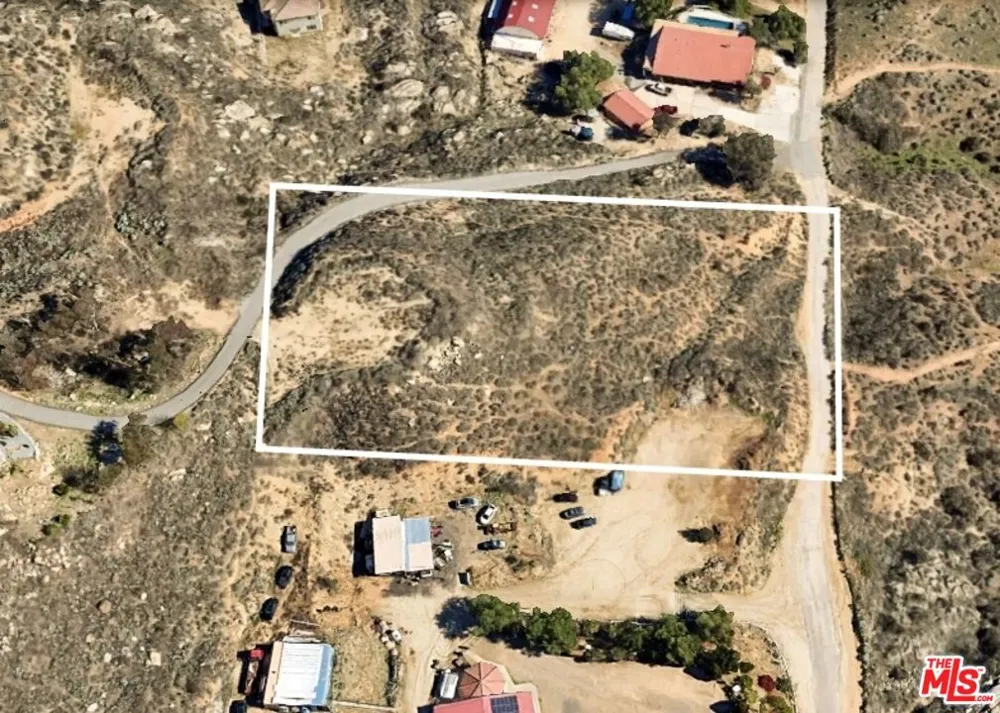 24440 COUNTRY ROAD Moreno Valley, CA 92557