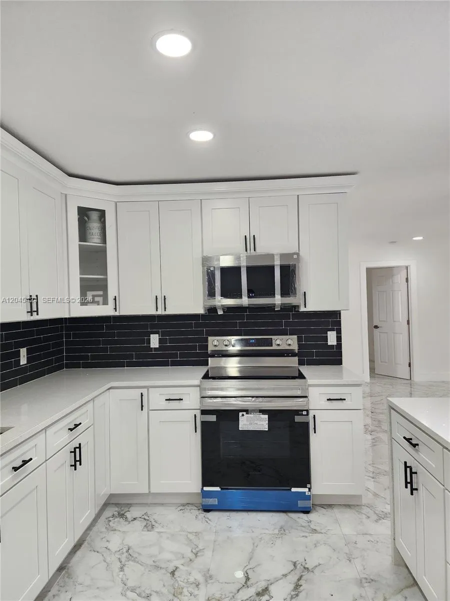 3133 Washigton Road Brandon, FL 33594