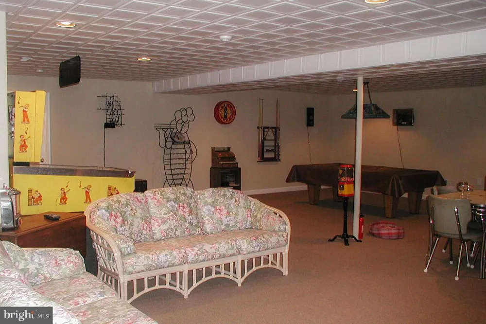 18722 FOUNTAIN TERRACE Hagerstown, MD 21742