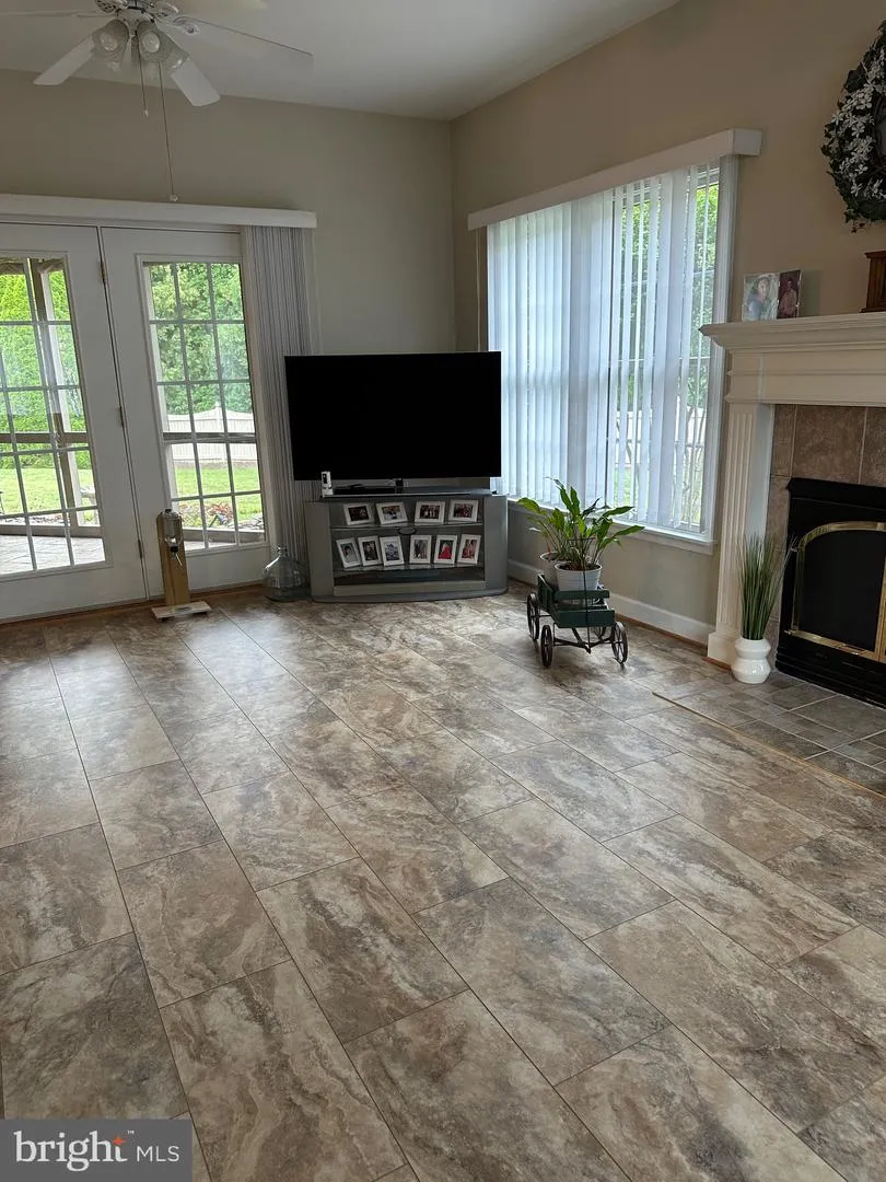 18722 FOUNTAIN TERRACE Hagerstown, MD 21742