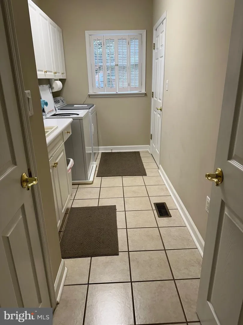 18722 FOUNTAIN TERRACE Hagerstown, MD 21742