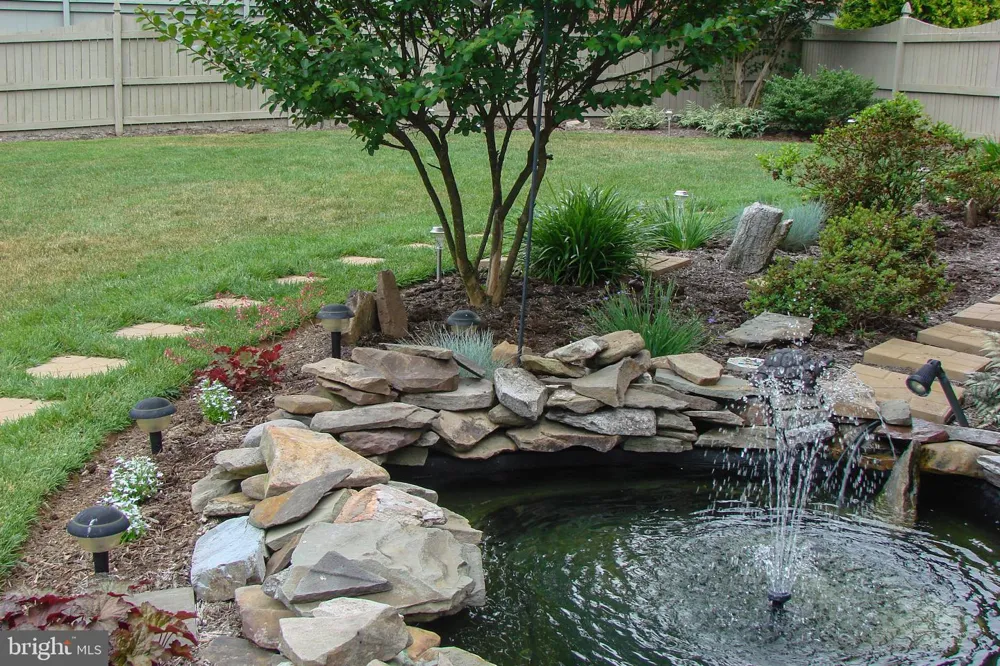 18722 FOUNTAIN TERRACE Hagerstown, MD 21742