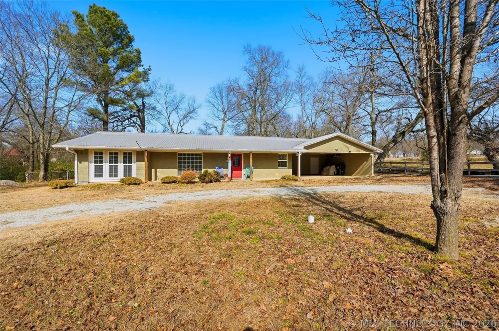 805 Harkey Tishomingo, OK 73460