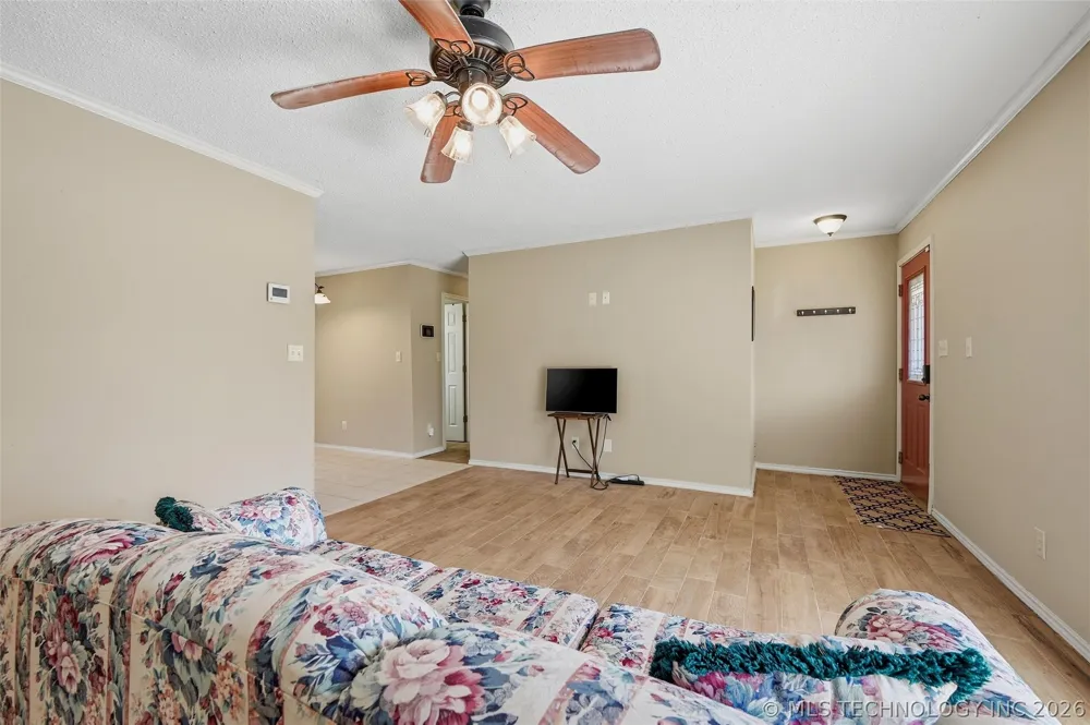805 Harkey Tishomingo, OK 73460