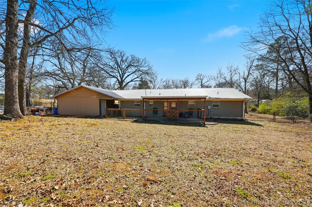 805 Harkey Tishomingo, OK 73460