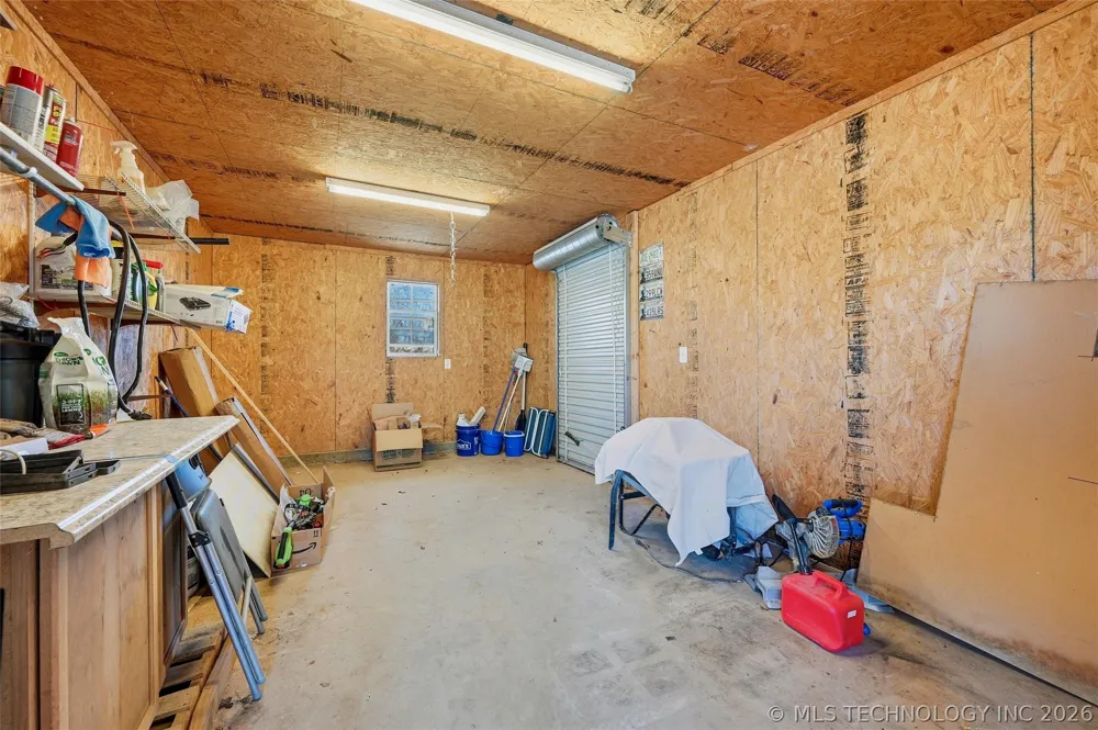 805 Harkey Tishomingo, OK 73460