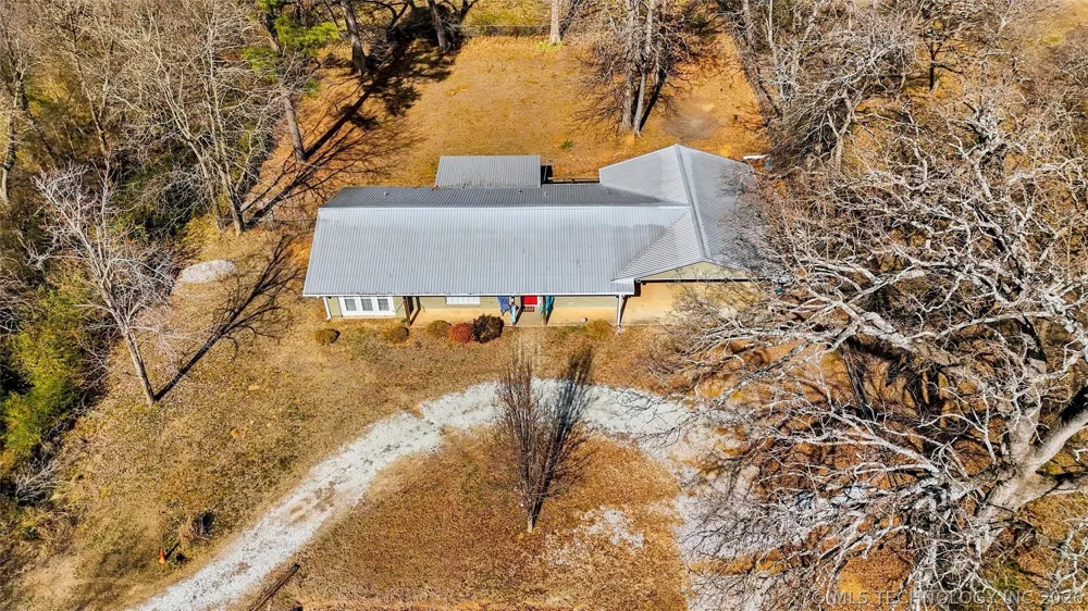 805 Harkey Tishomingo, OK 73460