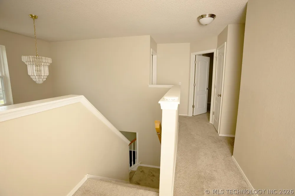 904 Hemlock Avenue Broken Arrow, OK 74012