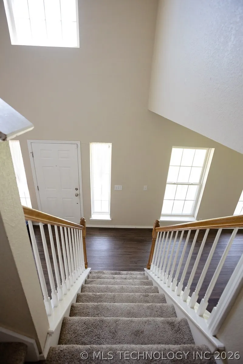 904 Hemlock Avenue Broken Arrow, OK 74012