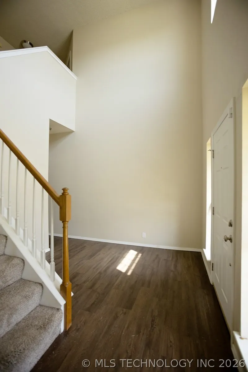 904 Hemlock Avenue Broken Arrow, OK 74012