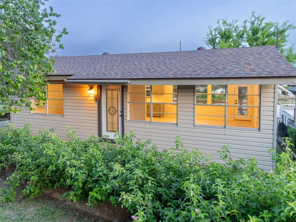121 Lure Street Bridgeport, TX 76426