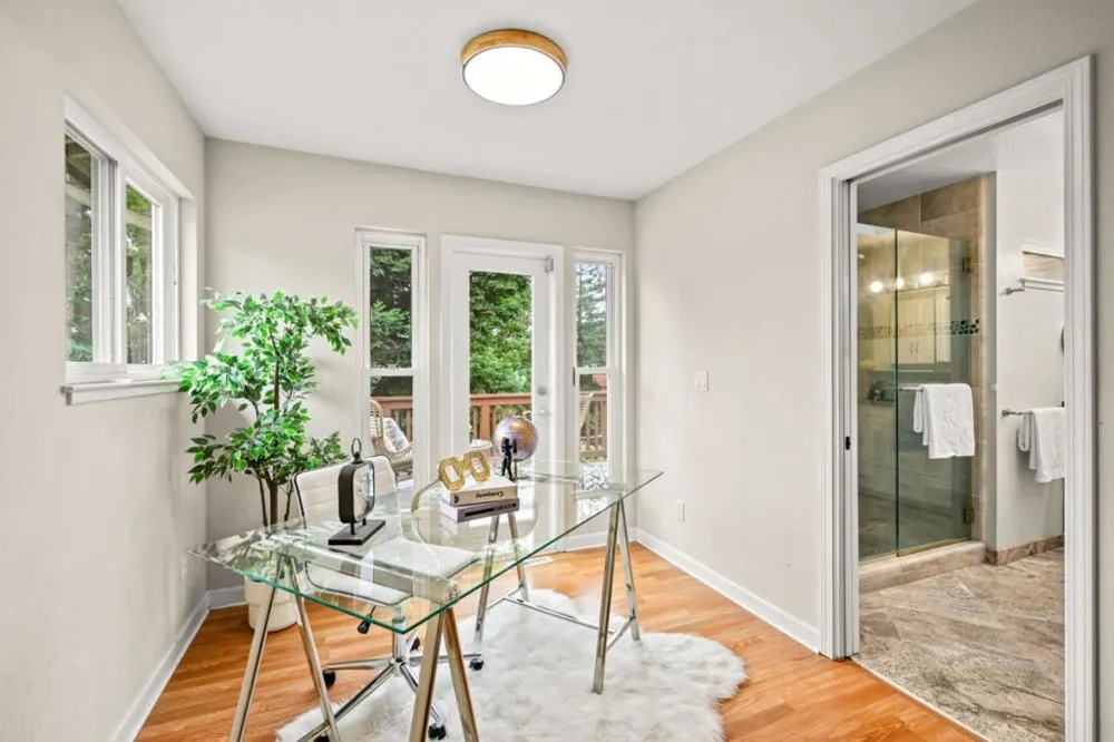 17529 Mayflower Drive Castro Valley, CA 94546