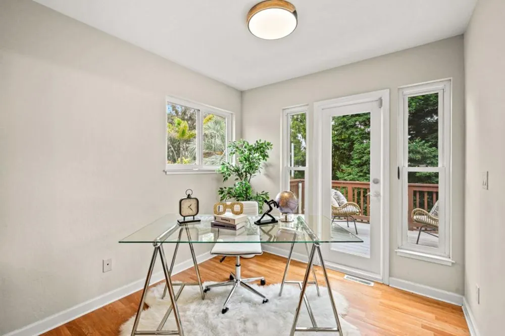 17529 Mayflower Drive Castro Valley, CA 94546
