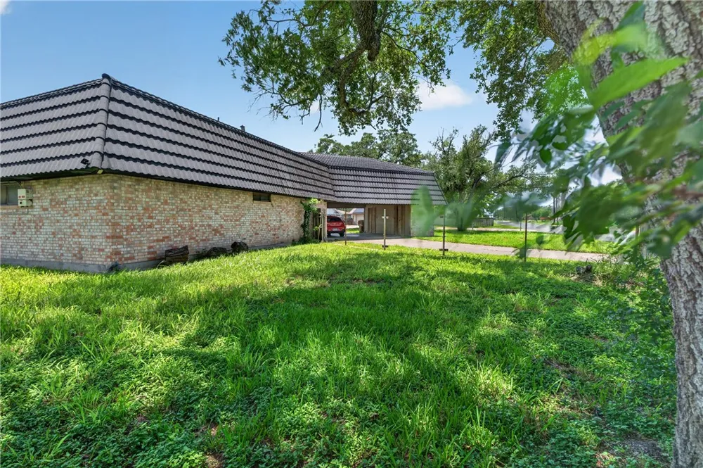 1900 South Park Street Kingsville, TX 78363