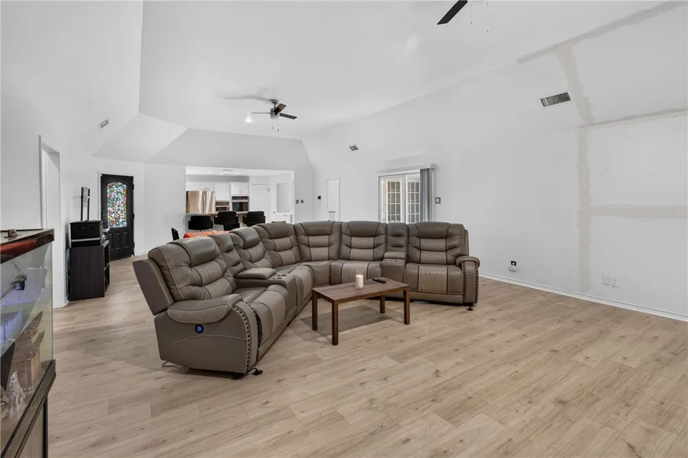 1900 South Park Street Kingsville, TX 78363