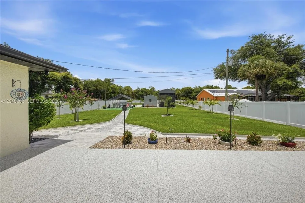 17432 Shirley Avenue Port Charlotte, FL 33948