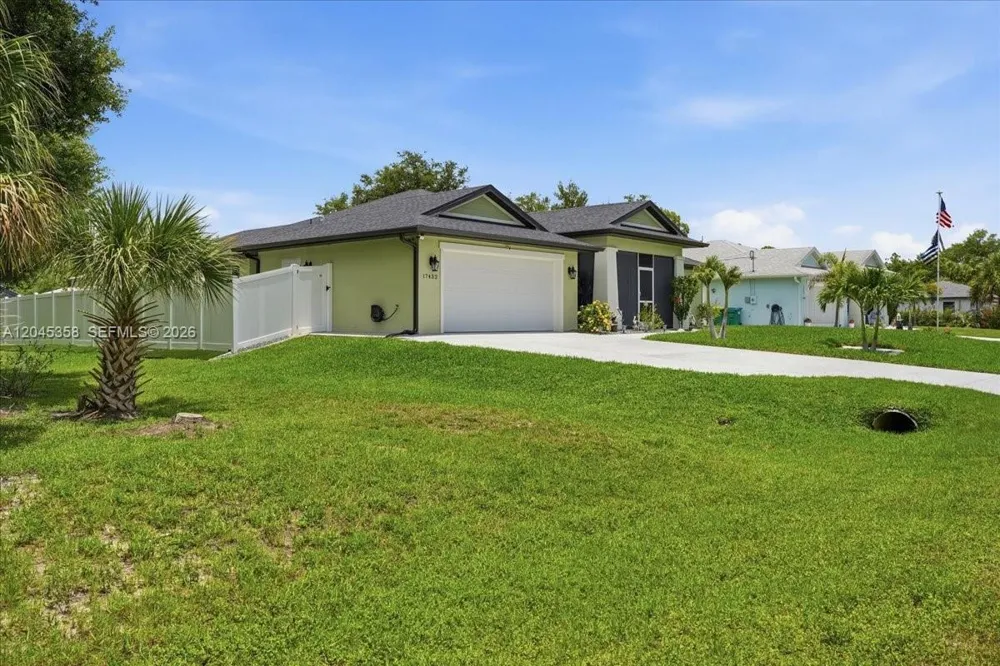 17432 Shirley Avenue Port Charlotte, FL 33948