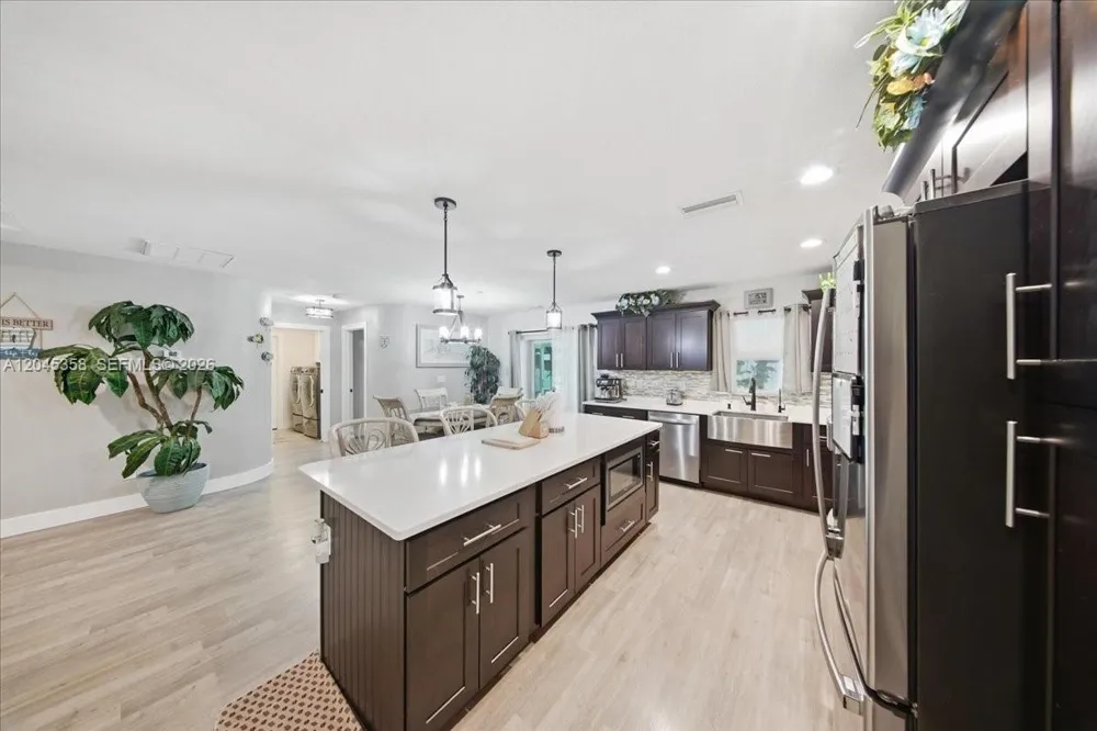 17432 Shirley Avenue Port Charlotte, FL 33948