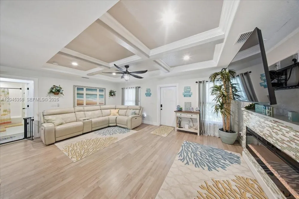 17432 Shirley Avenue Port Charlotte, FL 33948