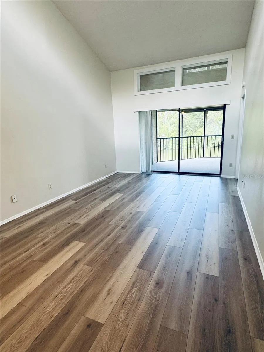 328 WOODLAKE WYNDE Oldsmar, FL 34677
