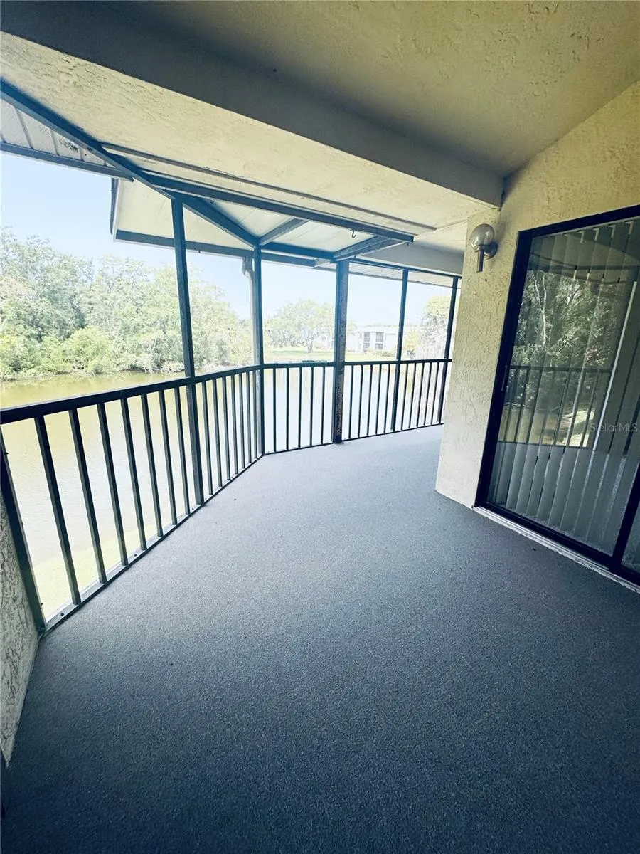 328 WOODLAKE WYNDE Oldsmar, FL 34677