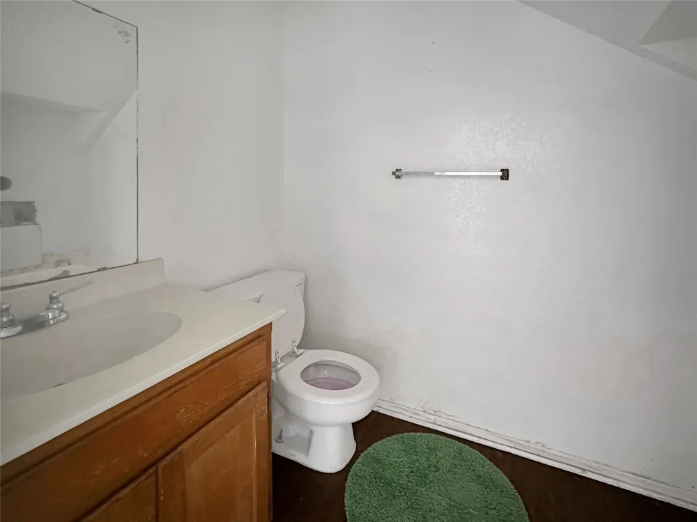 922 Fannin Street #109 Denton, TX 76201