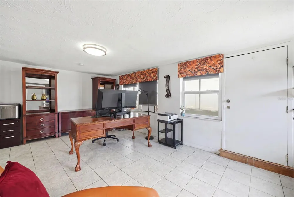 5633 ANDREA DRIVE Holiday, FL 34690