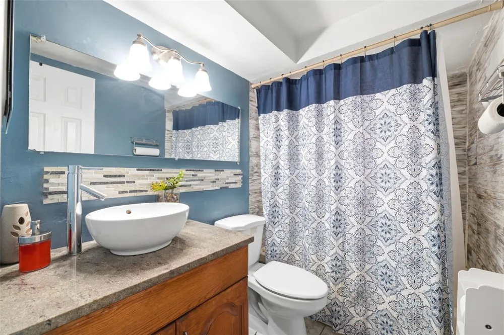 5633 ANDREA DRIVE Holiday, FL 34690