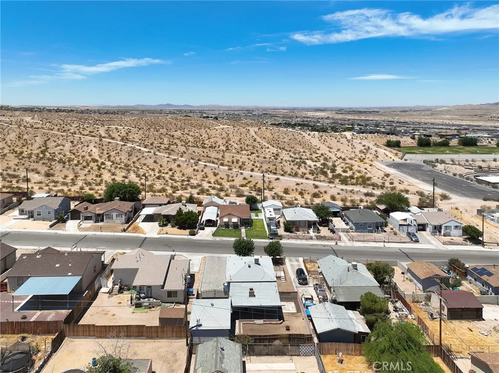 713 Mount Vernon Barstow, CA 92311