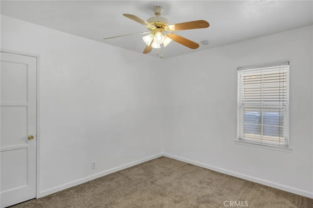 713 Mount Vernon Barstow, CA 92311