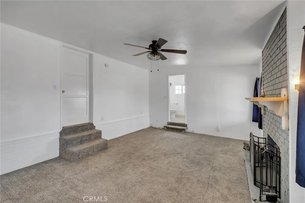 713 Mount Vernon Barstow, CA 92311