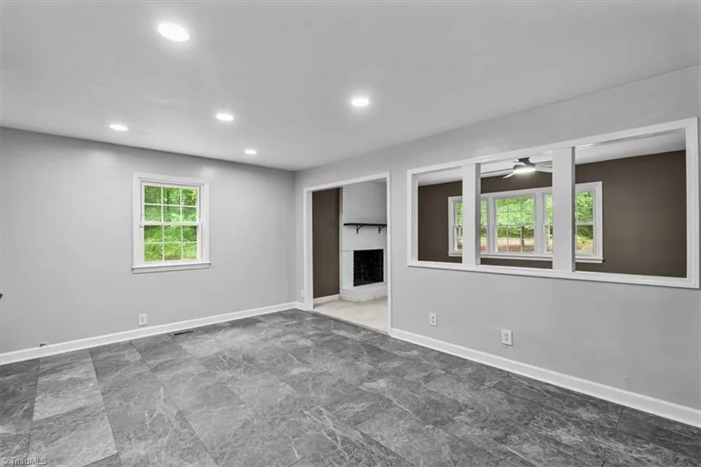 6630 Hunt Road Pleasant Garden, NC 27313