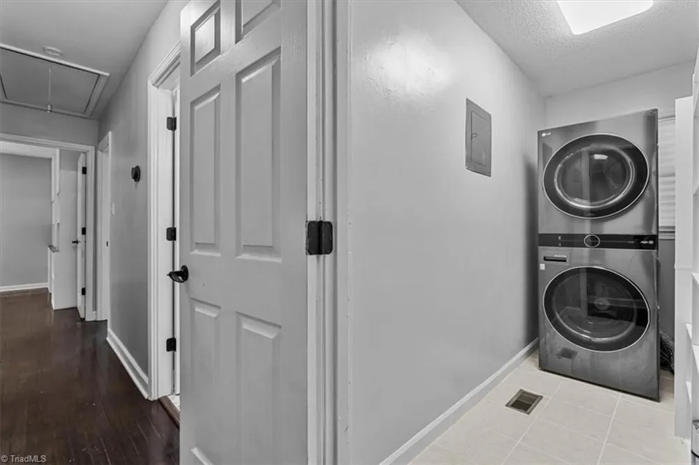 6630 Hunt Road Pleasant Garden, NC 27313