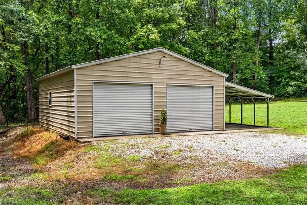 6630 Hunt Road Pleasant Garden, NC 27313