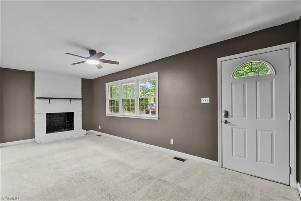 6630 Hunt Road Pleasant Garden, NC 27313