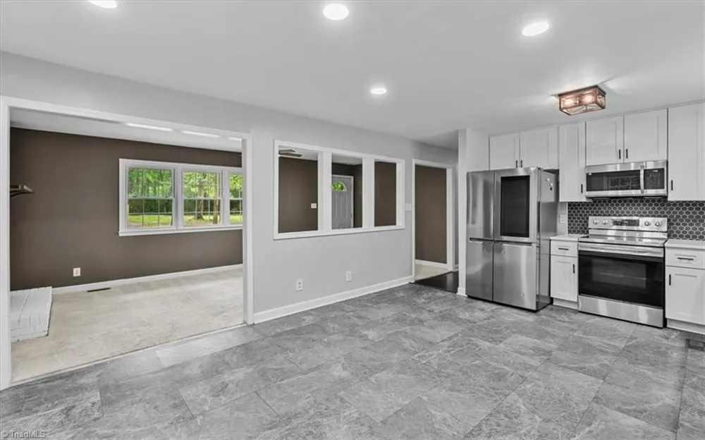 6630 Hunt Road Pleasant Garden, NC 27313