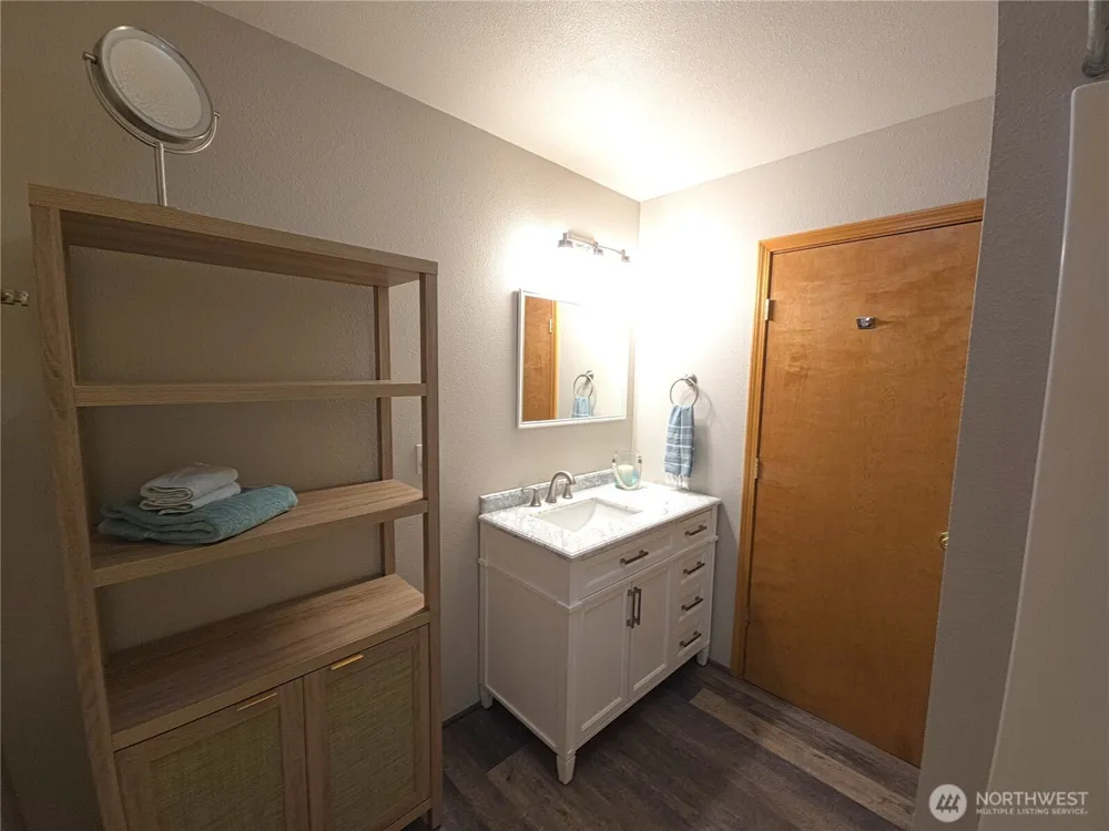240 Stringtown Road Ilwaco, WA 98624