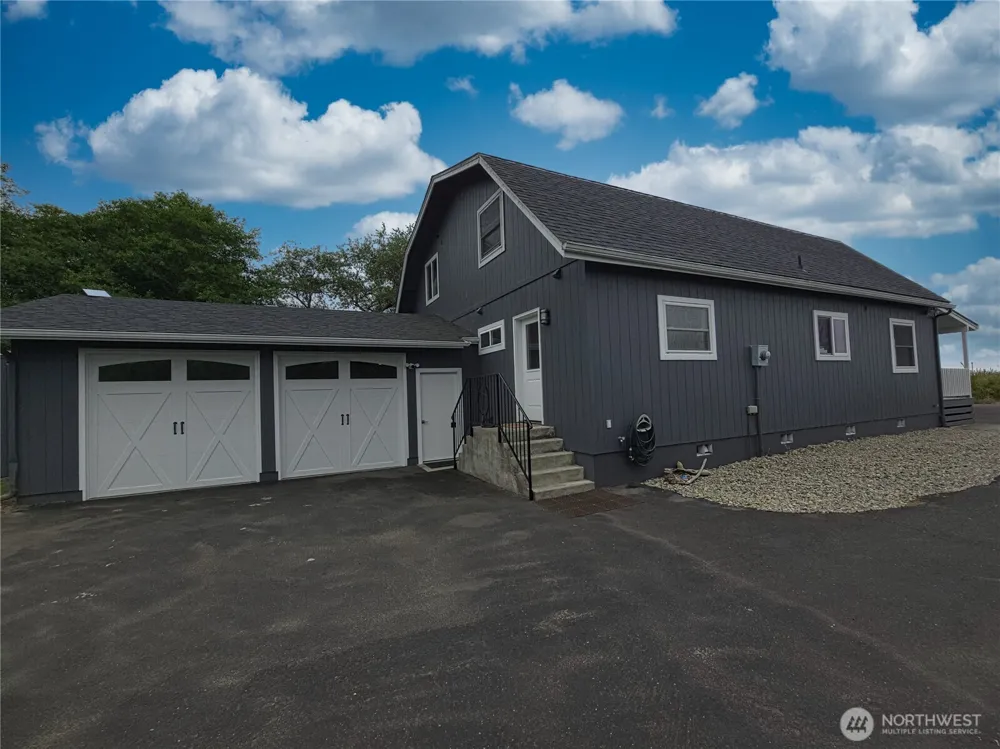 240 Stringtown Road Ilwaco, WA 98624