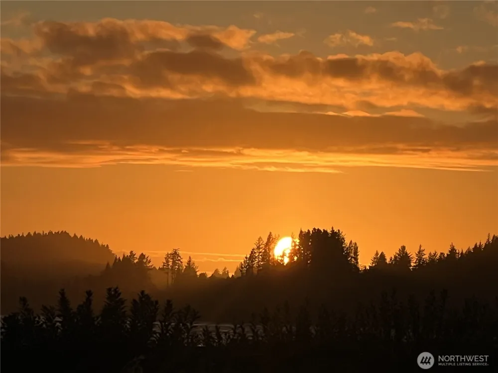 240 Stringtown Road Ilwaco, WA 98624