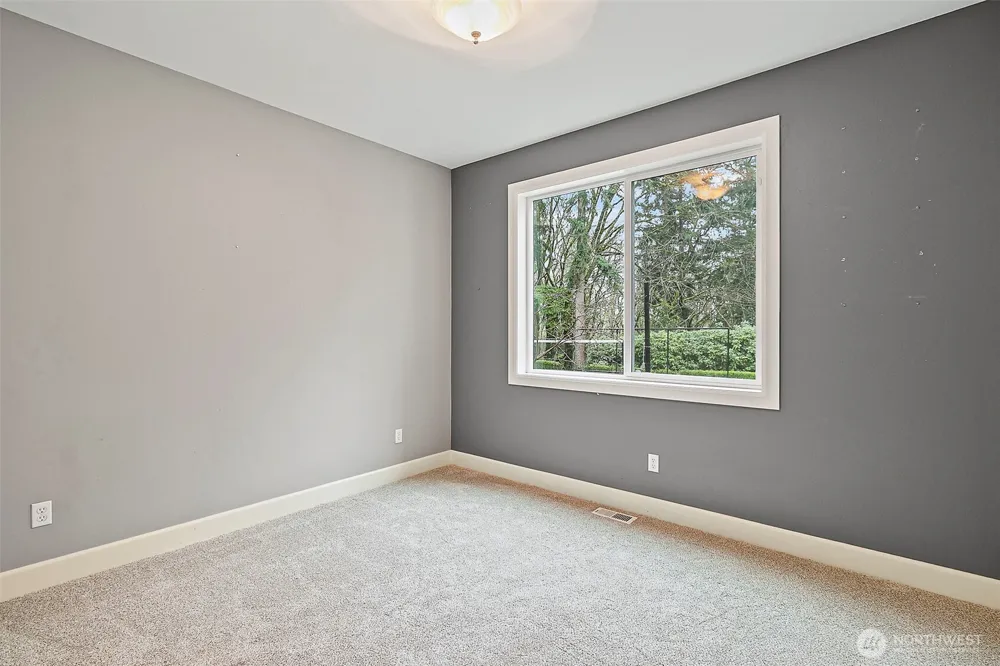 14225 SE 87th Place Newcastle, WA 98059