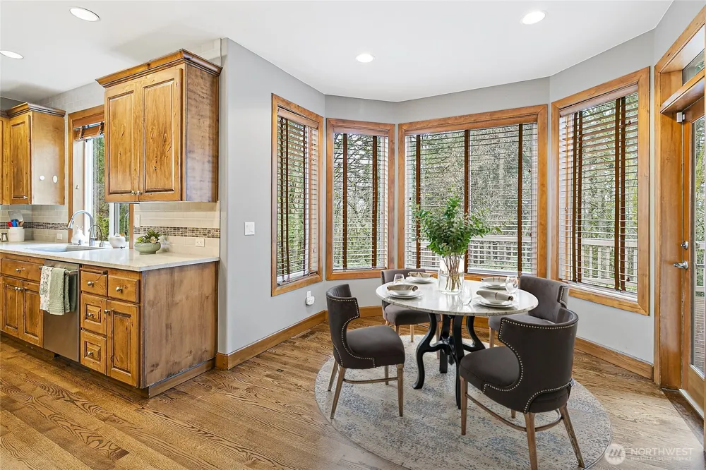 14225 SE 87th Place Newcastle, WA 98059