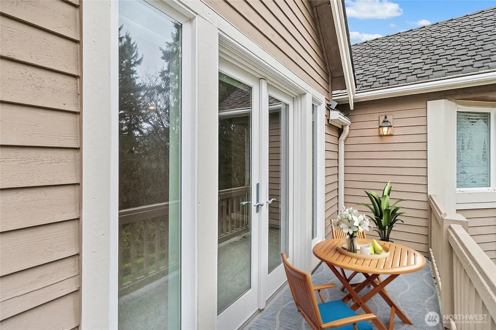 14225 SE 87th Place Newcastle, WA 98059