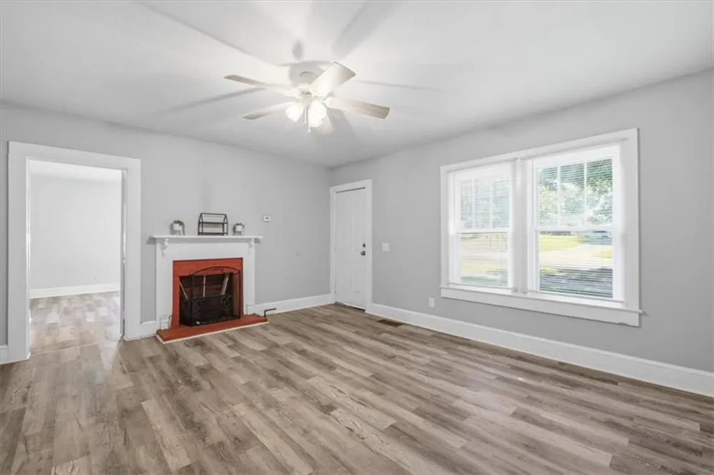 7 Grove Street Aragon, GA 30104