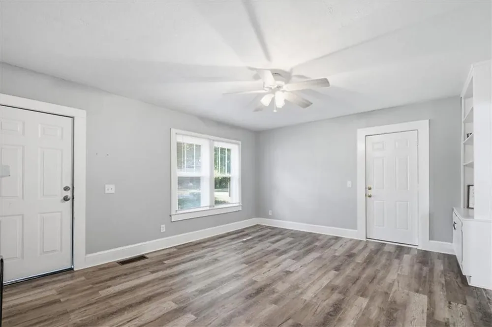 7 Grove Street Aragon, GA 30104
