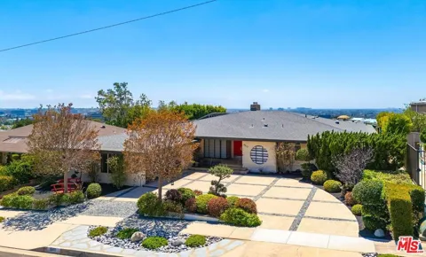 5311 Shenandoah Avenue
