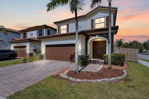 8890 NW 99th Path