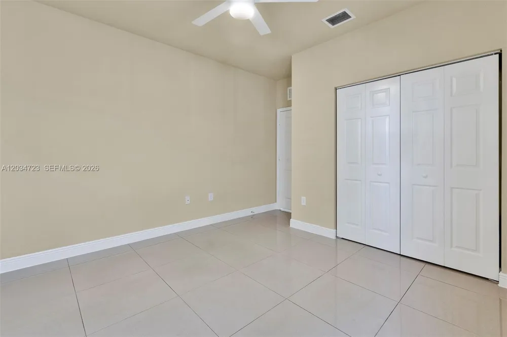 8890 NW 99th Path Doral, FL 33178