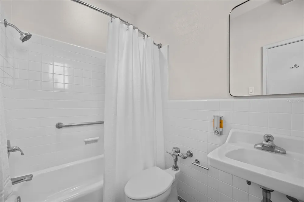 603 MIRAMAR AVENUE #7 San Juan, PR 00907
