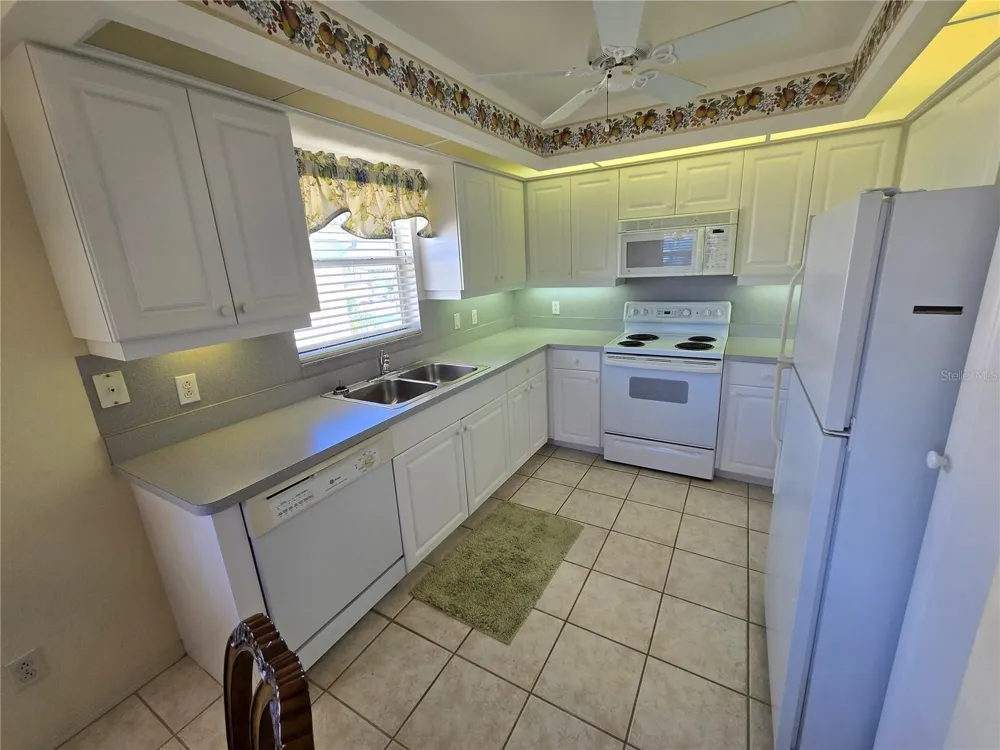 5800 SABAL TRACE DRIVE #1002 North Port, FL 34287