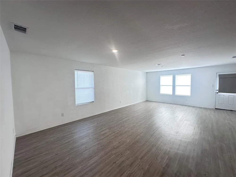 2722 Winterfell Street Corpus Christi, TX 78415